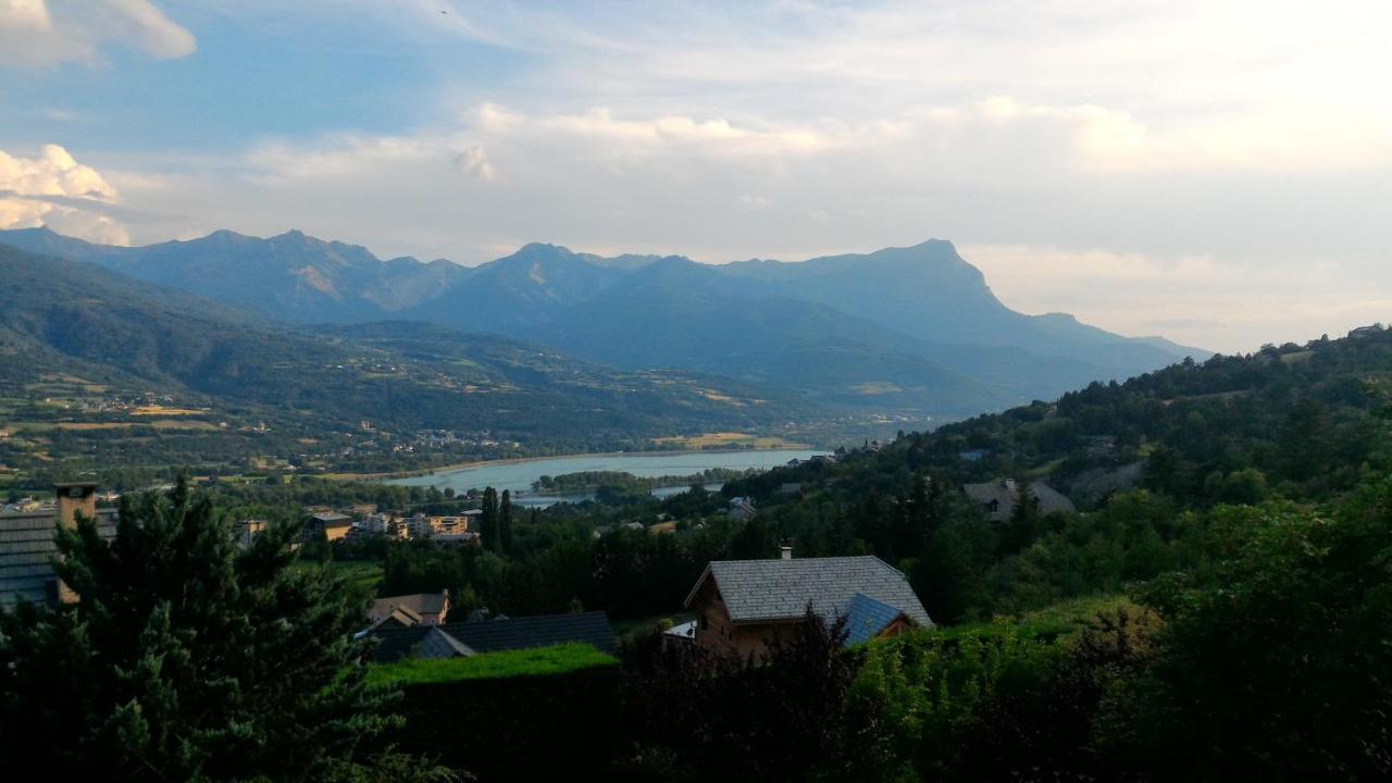 Appartement Agreable A Deux Pas Du Plan D'Eau Embrun Exterior photo